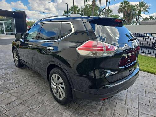 2015 Nissan Rogue SL