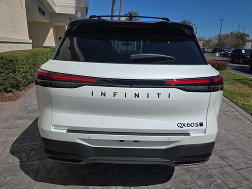 2026 INFINITI QX60 Base