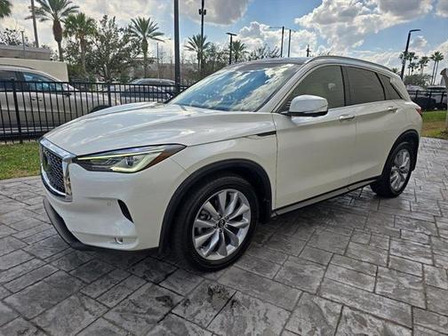 2022 INFINITI QX50 ESSENTIAL