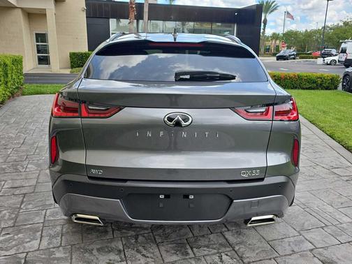 2024 INFINITI QX55 LUXE
