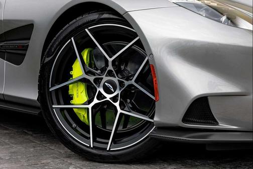 2025 Aston Martin Vanquish V12