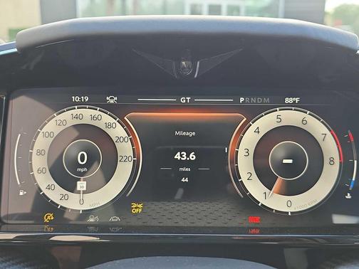 2025 Aston Martin Vanquish V12