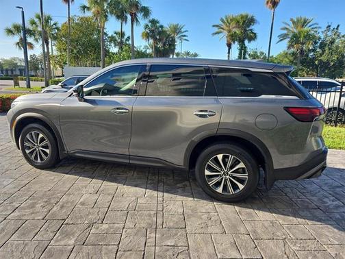 2024 INFINITI QX60 Pure