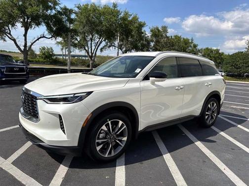 2025 INFINITI QX60 Luxe