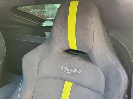 2022 Aston Martin Vantage F1 Edition