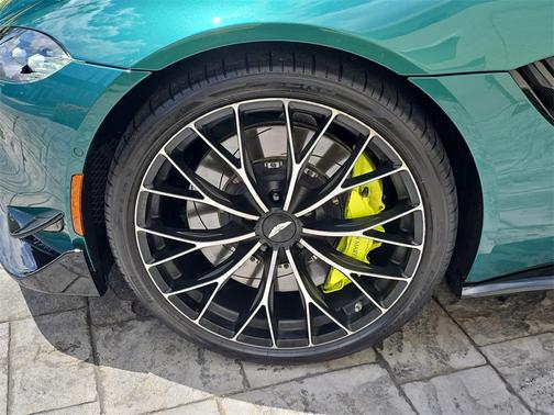 2022 Aston Martin Vantage F1 Edition