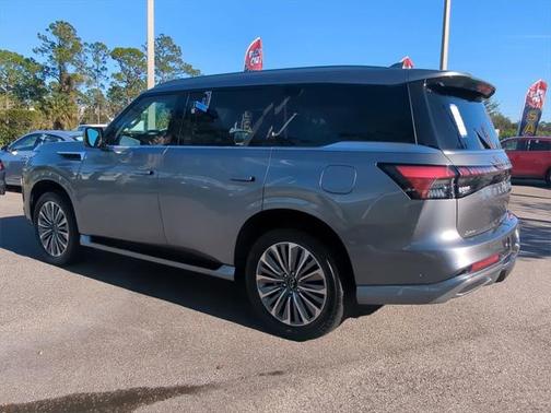 2025 INFINITI QX80 SENSORY AWD