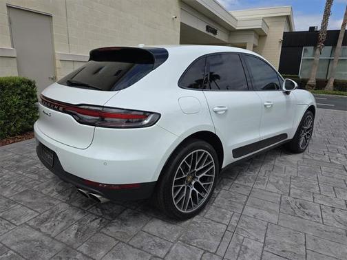 2020 Porsche Macan Base