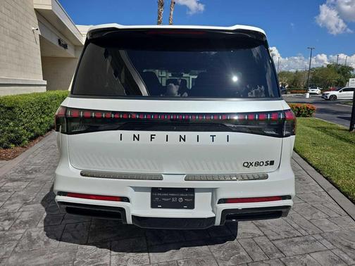 2026 INFINITI QX80 SPORT