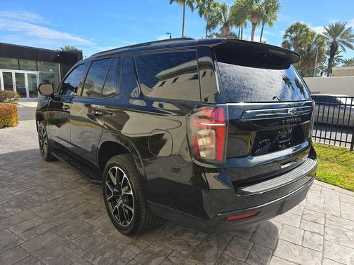 2023 Chevrolet Tahoe 4WD RST