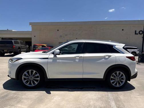 2021 INFINITI QX50 LUXE