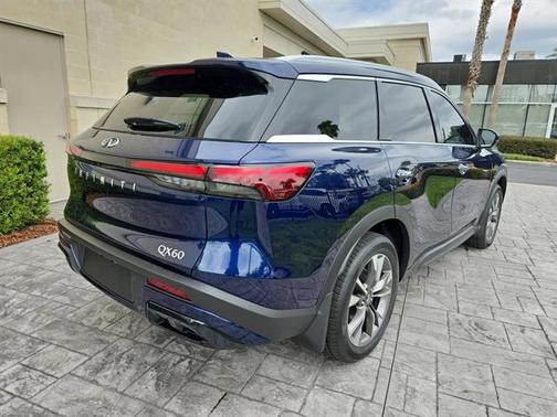 2025 INFINITI QX60 Luxe