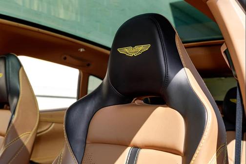 2023 Aston Martin DBX 707