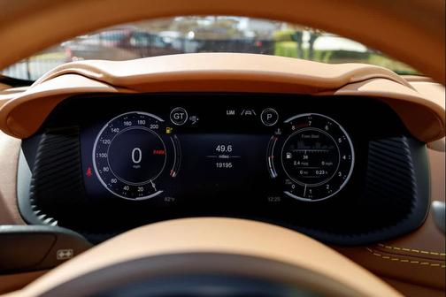 2023 Aston Martin DBX 707