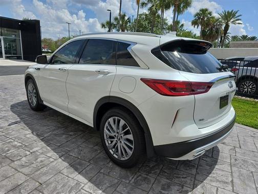 2025 INFINITI QX50 Luxe AWD