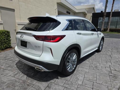 2025 INFINITI QX50 Luxe AWD
