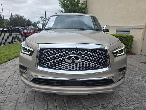 2023 INFINITI QX80 SENSORY
