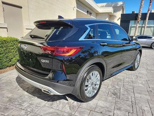 2025 INFINITI QX50 Luxe AWD