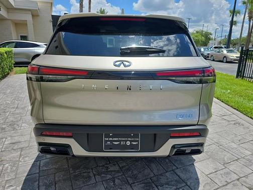 2025 INFINITI QX60 Luxe