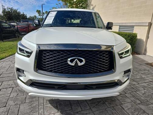 2024 INFINITI QX80 SENSORY AWD