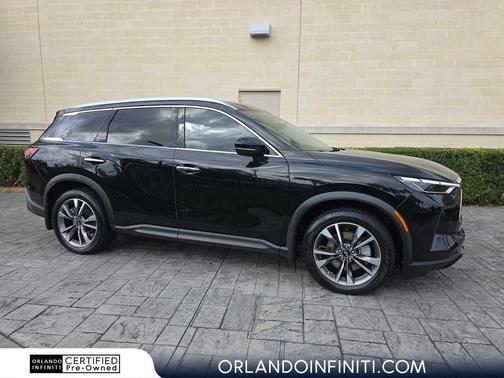2023 INFINITI QX60 Luxe