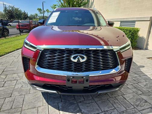 2025 INFINITI QX60 SENSORY