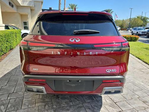 2025 INFINITI QX60 SENSORY