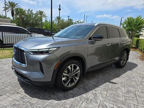 2025 INFINITI QX60 Luxe