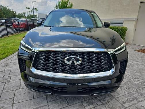 2025 INFINITI QX60 Pure