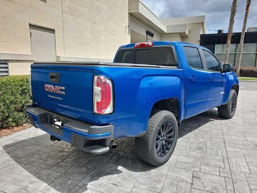 Dynamic Blue Metallic 2022 GMC Canyon Elevation