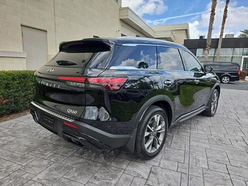 2025 INFINITI QX60 Luxe