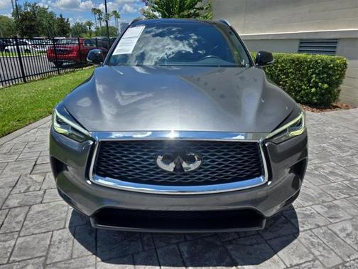 2021 INFINITI QX50 LUXE