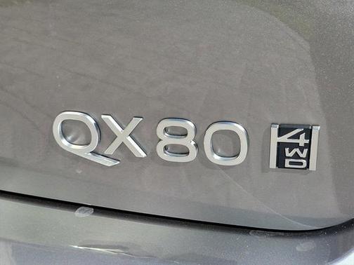2025 INFINITI QX80 SENSORY AWD