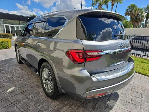 2018 INFINITI QX80 Base