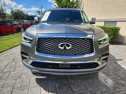 2018 INFINITI QX80 Base