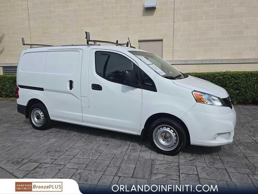 2021 Nissan NV200 S