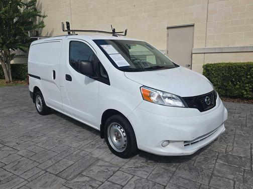 2021 Nissan NV200 S