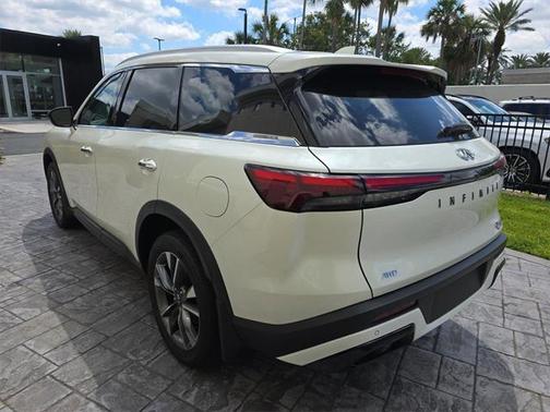 2024 INFINITI QX60 Luxe