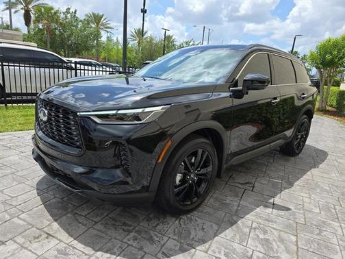 2025 INFINITI QX60 Luxe