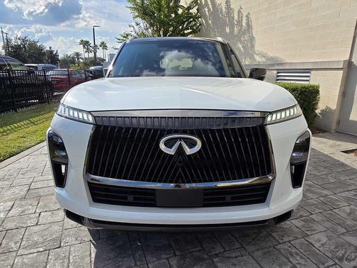 2026 INFINITI QX80 AUTOGRAPH