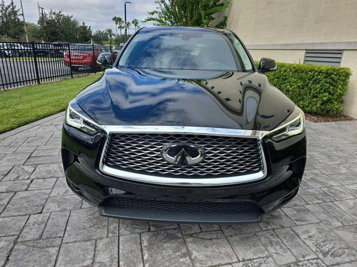 2024 INFINITI QX50 PURE