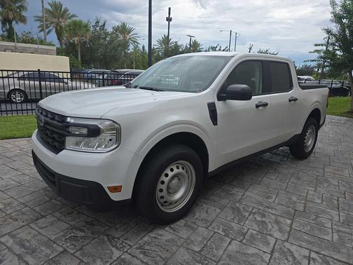 2024 Ford Maverick XL