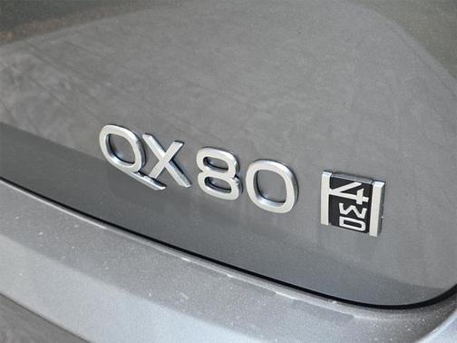 2025 INFINITI QX80 SENSORY AWD