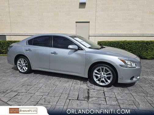2014 Nissan Maxima S