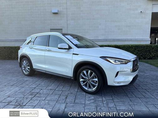 2022 INFINITI QX50 LUXE
