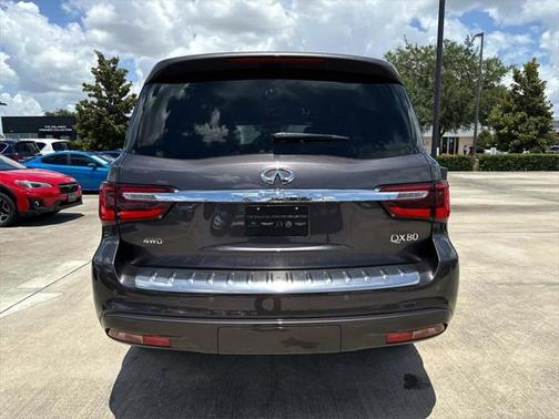 2024 INFINITI QX80 SENSORY AWD