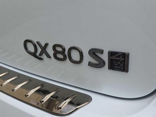 2026 INFINITI QX80 SPORT