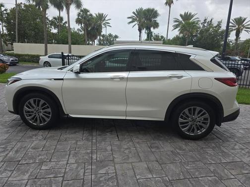2025 INFINITI QX50 Luxe AWD