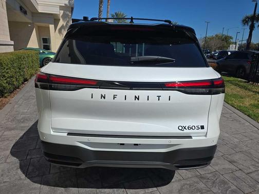 2026 INFINITI QX60 Base