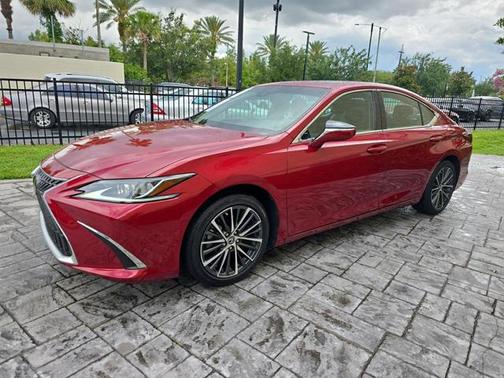 2023 Lexus ES 350 Base